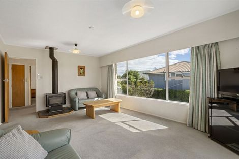 Photo of property in 1/3 Argyle Terrace, Milford, Auckland, 0620