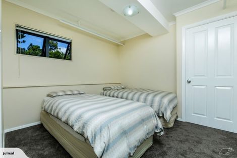 Photo of property in 14a Pounamu Avenue, Greenhithe, Auckland, 0632