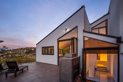 Photo of property in 21 Whareora Terrace, Cashmere, Christchurch, 8022