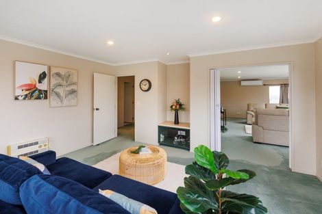 Photo of property in 15 Woodland Grove, Feilding, 4702