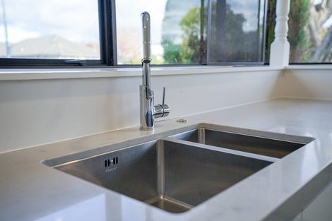 Photo of property in 207 Park Road, Hokowhitu, Palmerston North, 4410