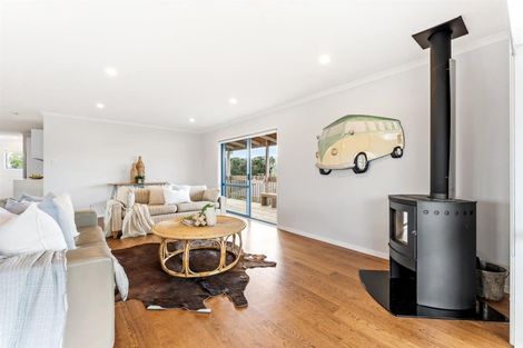 Photo of property in 15 May Way, Omaha, Warkworth, 0986