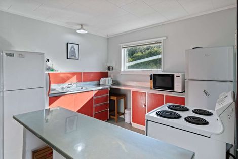 Photo of property in 18 Oxford Road, Lake Rotoma, Rotorua, 3074