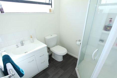 Photo of property in 44 Ashley Street, St Andrews, Hamilton, 3200