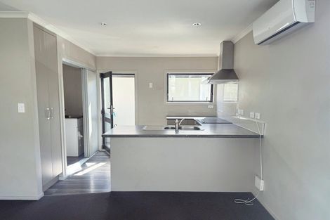 Photo of property in 8 Sare Crescent, Fairfield, Hamilton, 3214