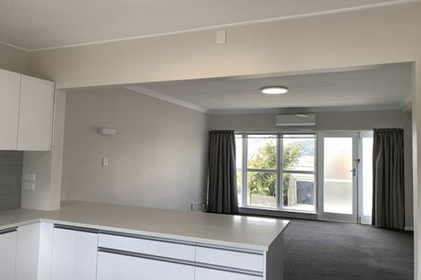 Photo of property in 76a Thompson Street, Mount Cook, Wellington, 6011