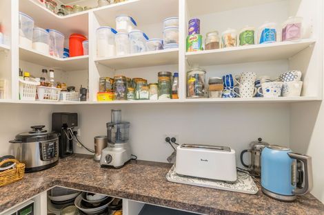 Photo of property in 79 Kotuku Drive, Paraparaumu Beach, Paraparaumu, 5032