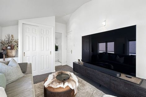 Photo of property in 67 St Marys Road, Saint Marys Bay, Auckland, 1011