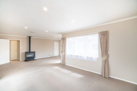 Photo of property in 31 Strachan Way, Highbury, Palmerston North, 4412