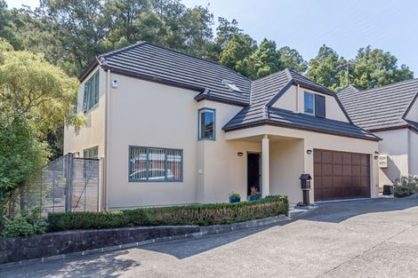 Photo of property in 13k Eban Avenue, Hillcrest, Auckland, 0627