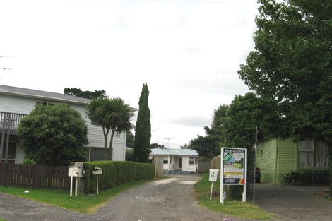 Photo of property in 11 Ivy Place, Birkdale, Auckland, 0626
