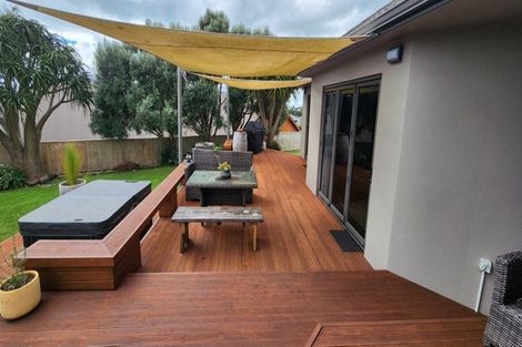 Photo of property in 41 Karamea Street, Whalers Gate, New Plymouth, 4310