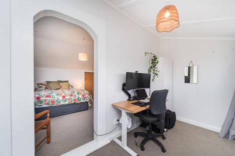 Photo of property in 103 Featherston Street, Takaro, Palmerston North, 4412
