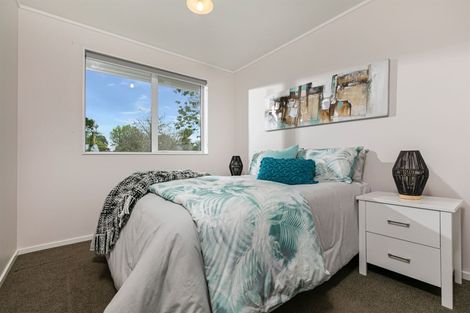 Photo of property in 685a Swanson Road, Swanson, Auckland, 0612