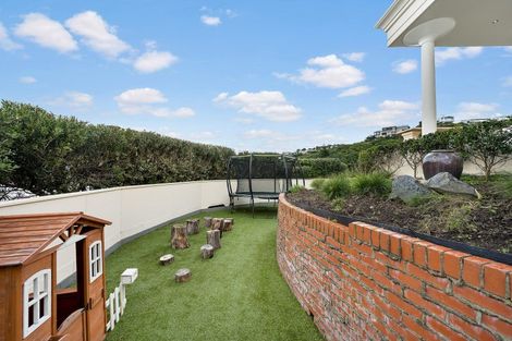 Photo of property in 61 Onslow Road, Khandallah, Wellington, 6035