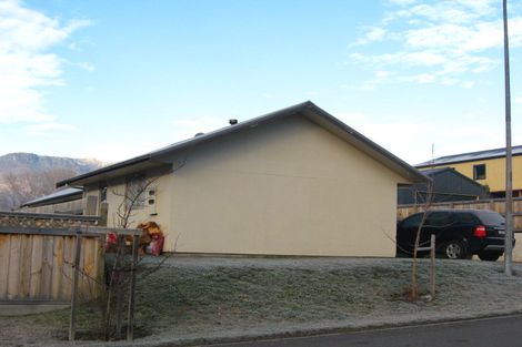 Photo of property in 6 Alexander Place, Arrowtown, 9302