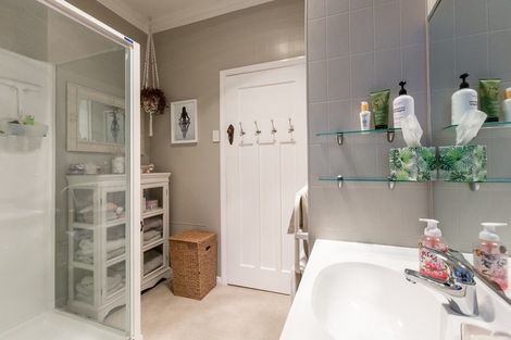 Photo of property in 174 Kennedy Road, Marewa, Napier, 4110