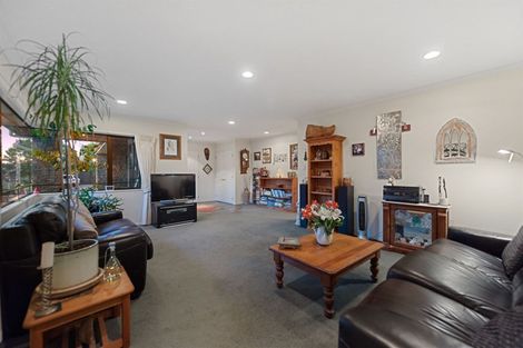 Photo of property in 11 Grosvenor Place, Rototuna, Hamilton, 3210
