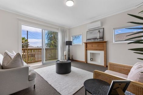 Photo of property in 181 Tukapa Street, Westown, New Plymouth, 4310