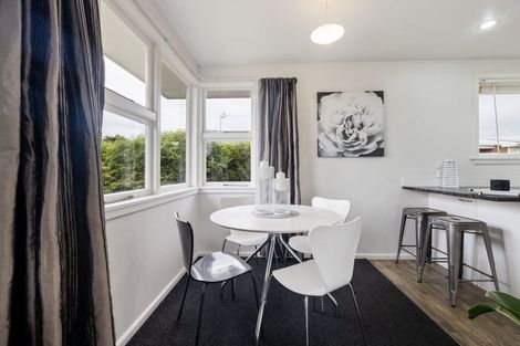 Photo of property in 3 Kilburn Street, Bishopdale, Christchurch, 8053