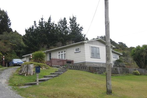 Photo of property in 9 Ross Street, Dunollie, Runanga, 7803