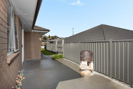 Photo of property in 14 Watene Way, Welcome Bay, Tauranga, 3112