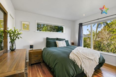 Photo of property in 14 Pomare Road, Tirohanga, Lower Hutt, 5010