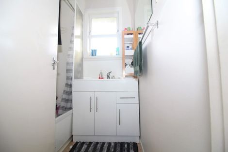 Photo of property in 19 Tairere Crescent, Rosehill, Papakura, 2113