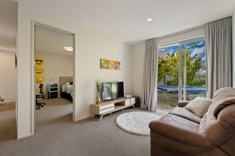 Photo of property in 12 Edgewood Place, Wanaka, 9305