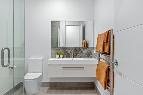 Photo of property in 51 Moffat Road, Red Beach, 0932