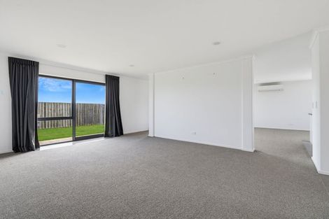 Photo of property in 63 Carroll Place, Owhata, Rotorua, 3010