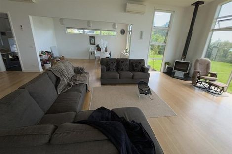 Photo of property in 154 Waitoetoe Road, Mimi, Urenui, 4377