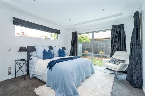 Photo of property in 28 Holbrook Way, Westmorland, Christchurch, 8025