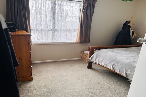 Photo of property in 54 Tiraumea Drive, Pakuranga, Auckland, 2010