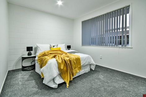 Photo of property in 1/12 Reagan Road, Manukau, Auckland, 2025