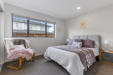 Photo of property in 142b Bucklands Beach Road, Bucklands Beach, Auckland, 2012