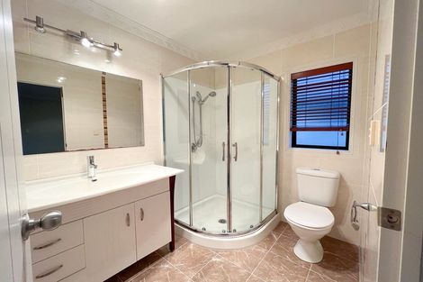 Photo of property in 50a Sapperton Drive, Henderson, Auckland, 0612