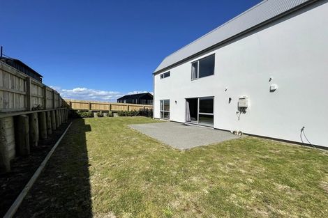 Photo of property in 60 Hokioi Drive, Kenepuru, Porirua, 5022