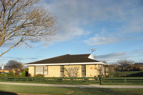 Photo of property in 32 Clifton Street, Windsor, Invercargill, 9810