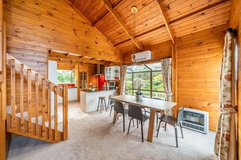 Photo of property in 74 Viewmont Drive, Harbour View, Lower Hutt, 5010