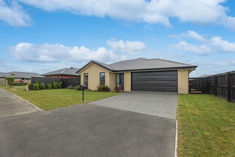 Photo of property in 10 Roxburgh Place, Tinwald, Ashburton, 7700