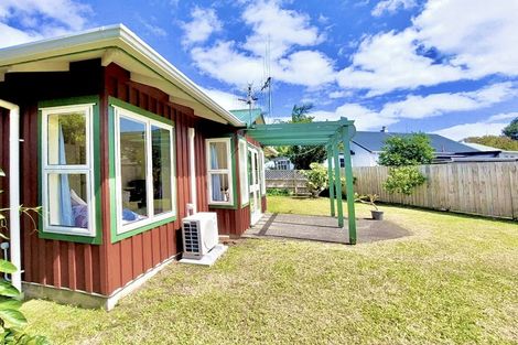 Photo of property in 3 Corns Street, Kensington, Whangarei, 0112