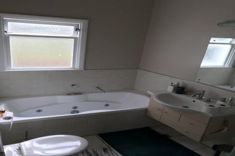 Photo of property in 6 Buckingham Street, Melrose, Wellington, 6023