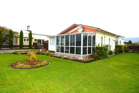 Photo of property in 22 Roebuck Street, Westport, 7825