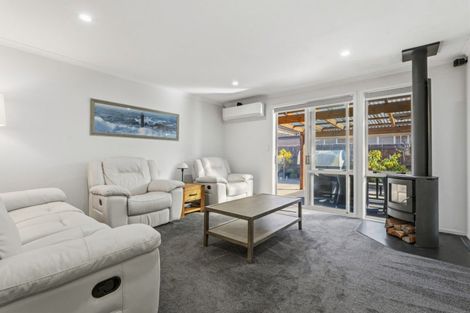 Photo of property in 120 Doncaster Drive, Papamoa Beach, Papamoa, 3118