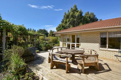 Photo of property in 265 No 1 Line, Tauwharenikau, Featherston, 5771