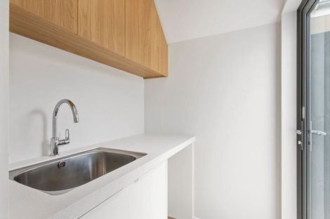 Photo of property in 31 Oxley Avenue, St Albans, Christchurch, 8014