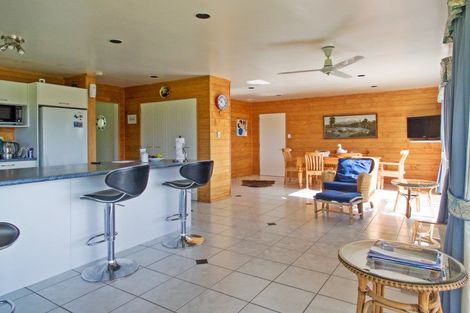 Photo of property in 431f Glenbrook Road, Kingseat, Pukekohe, 2679