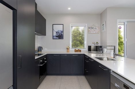 Photo of property in 14 Matau Close, Te Kauwhata, 3710