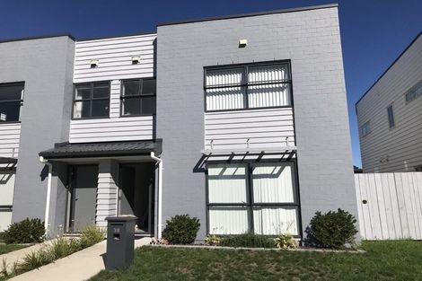 Photo of property in 38 Hollowout Street, Takanini, 2112